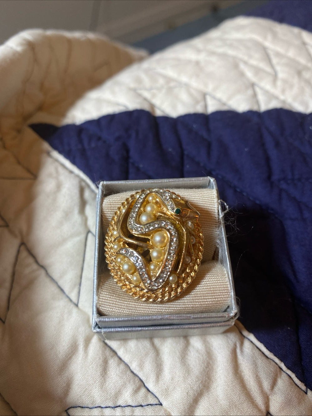 Snake ring 7 Gold toned faux Pearl Crystal Statement Ring - Women Jewelry